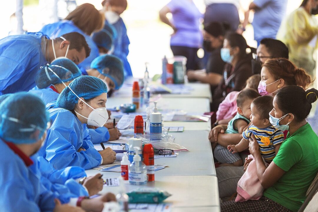 Screening day during a surgical programme in Honduras. Photo: Carlos Rueda
