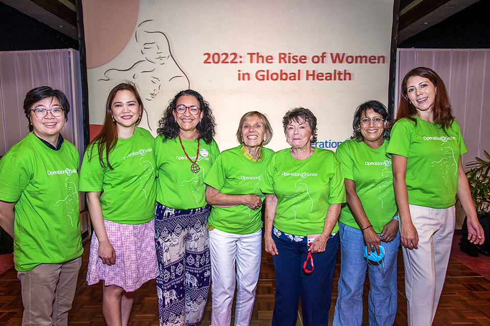 Dentist Dr. Anna Cristina Capicoy; Sheryl Wong; orthodontist Dr. Vilma Arteaga; co-founder and president Kathy Magee; clinical coordinator Carolyn Bennett; clinical coordinator and nurse Mamta Shah; and global surgery fellow Maria Fernanda. Photo: Rohanna Mertens.